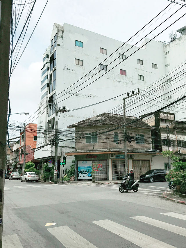 First Taste of Hat Yai: Arriving by Train