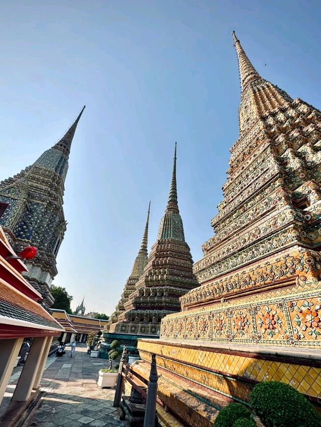 Exploring Bangkok’s Oldest Temple – Wat Pho