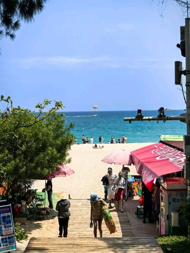 Yalong Beach – Sanya’s Tropical Paradise