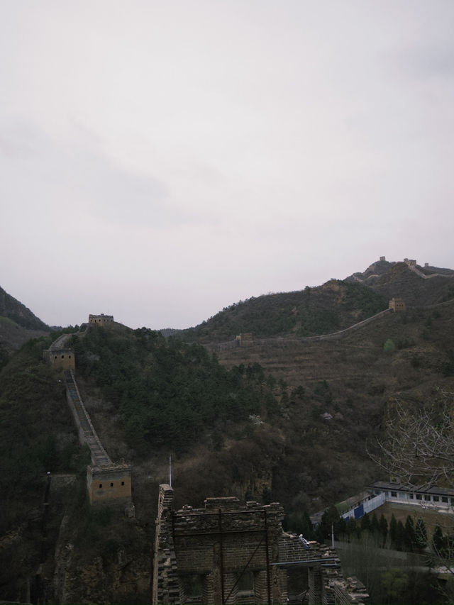 探索北京司馬台長城：壯麗的歷史奇觀🐎⛰️