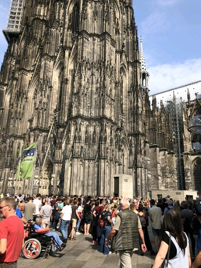 【ドイツ】157メートルの大迫力の大聖堂
