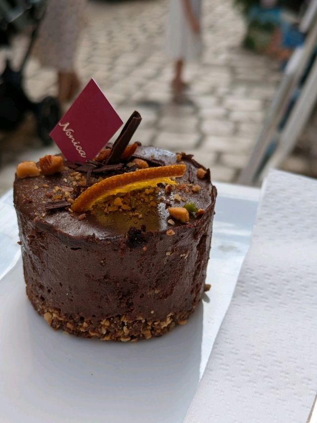 フヴァル島で出会った絶品スイーツ！Nonica Caffe Bar