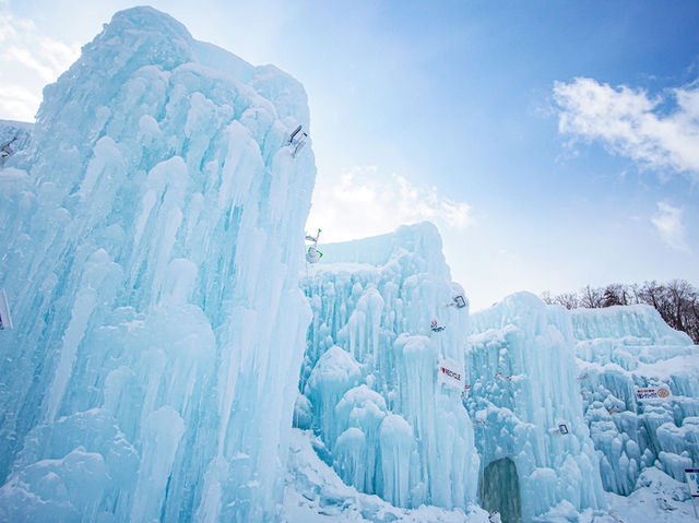 幻想の世界へ！支笏湖氷濤まつり❄️🧊