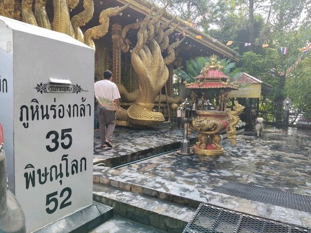 วัดสวยกลางหมอก @วัดป่าภูทับเบิก