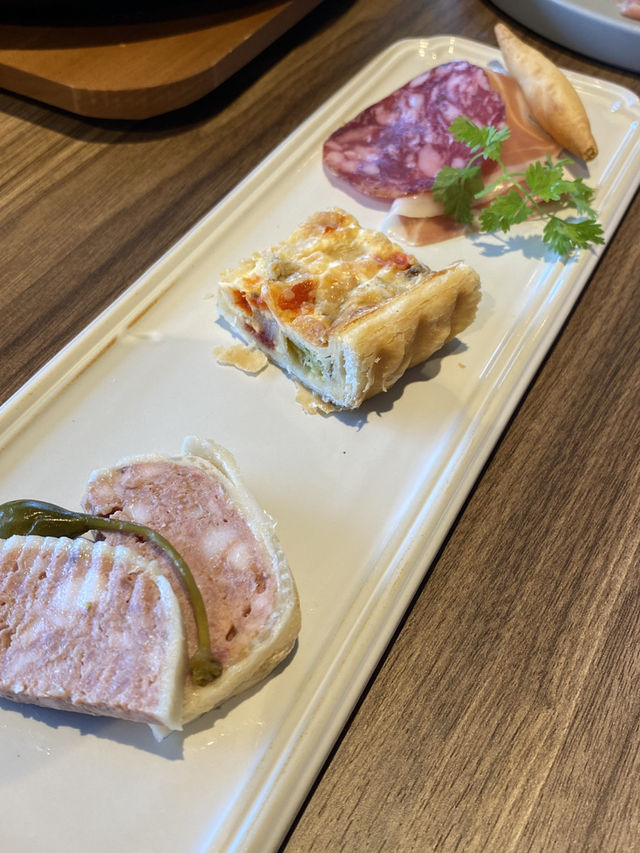 【大阪】パエリア🥘2000円ランチ