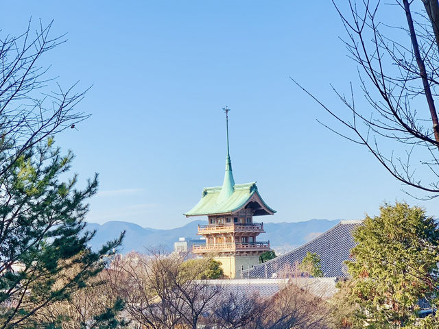 Wandering the Historic Streets of Gion, Kyoto