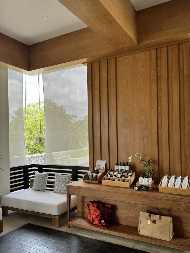 Hidden Hillside Bliss at Aleenta Phuket
