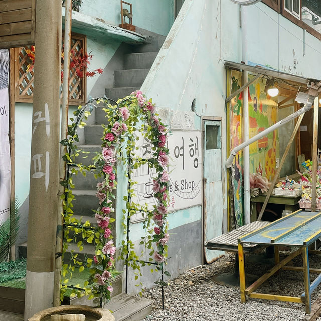 군산여행 가볼 만한 곳, “경암동 철길마을”