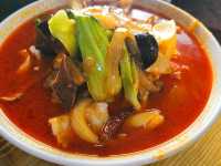 “Yeonnal Junggukjip: A Taste of Old Seoul’s Chinatown”