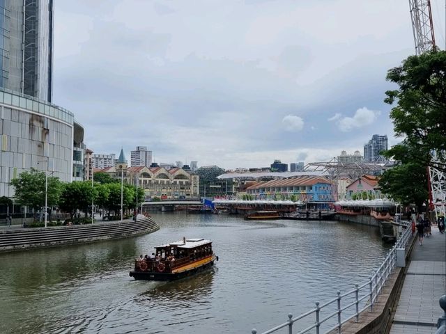 Urban Gems: A Sparkling Singapore Walk 👣