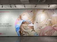 Modern arts amidst restless nightlife