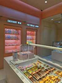 Holiland ร้านขนมสุดฮิต ที่เซี้ยงไฮ้