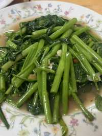 Exploring the foods in Ranong