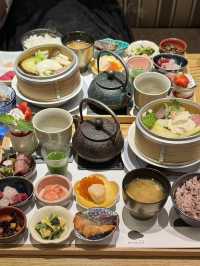 【大阪/梅田】“一汁六菜”定食がいただける地下食堂