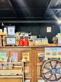 Chanburin Cafe คาเฟ่ลับในสวน