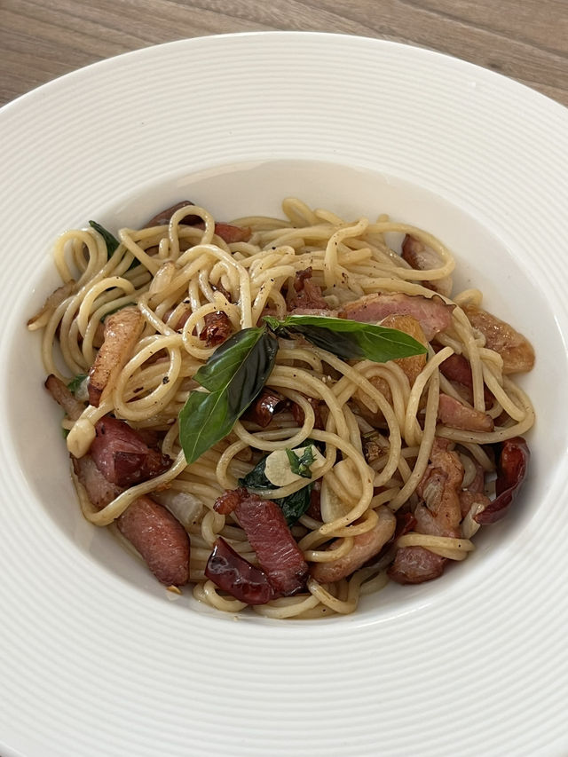 🍝 Archie Café – Chill Space with Great Food
