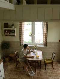 Camelia Room
