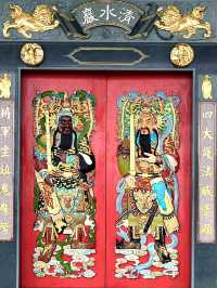Ascent to the sky : The Chin Swee Caves Temple