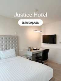 🛏️✨ นอนโรงแรมติด BTS ลาดพร้าว Justice Hotel
