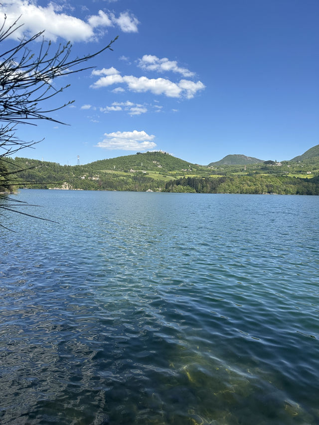 風景如畫嘅意大利Suviana Lake🇮🇹