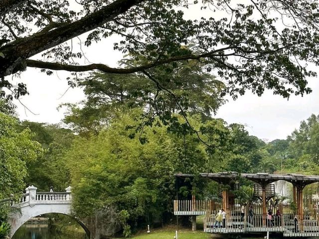 🌊 Taman Tasik Titiwangsa – KL’s Best Lakeside Water Adventure Spot! 🚣‍♀️☀️