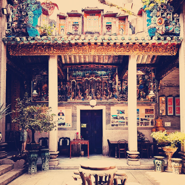 Peranakan Mansion: A Jewel Box of Straits Elegance in Summer