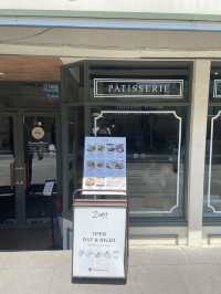Paris Feels in the Heart of JB