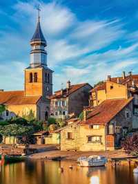 🇫🇷 Yvoire – A Blooming Gem by Lake Geneva 🌸