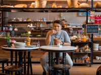 มาดามพาเท่ห์ สัมผัสความเท่ห์ร้านบรรยากาศดี