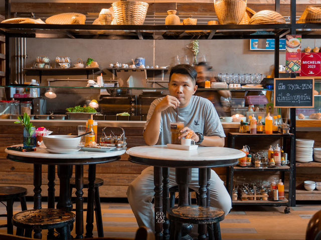 มาดามพาเท่ห์ สัมผัสความเท่ห์ร้านบรรยากาศดี