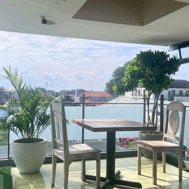 Akmani Legian, Kuta
