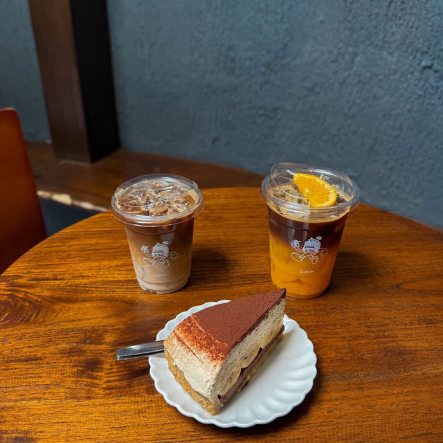 🧱☕ Clayon Bread & Brew – สวรรคโลก สุโขทัย