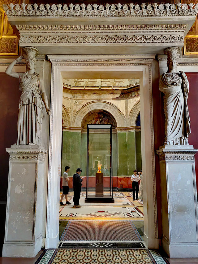 🏛️ ☀️ Museum Island