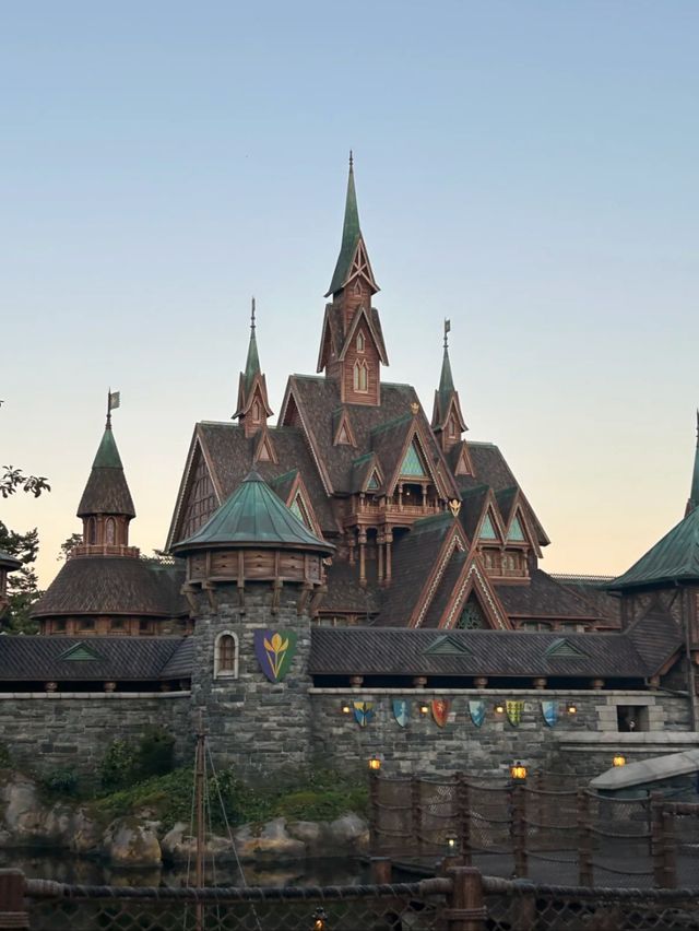 DisneySea- Explore the Imagination of your mind