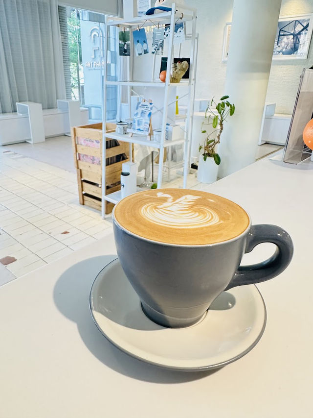 ☕️ Art Farmer Cafe 🐾 