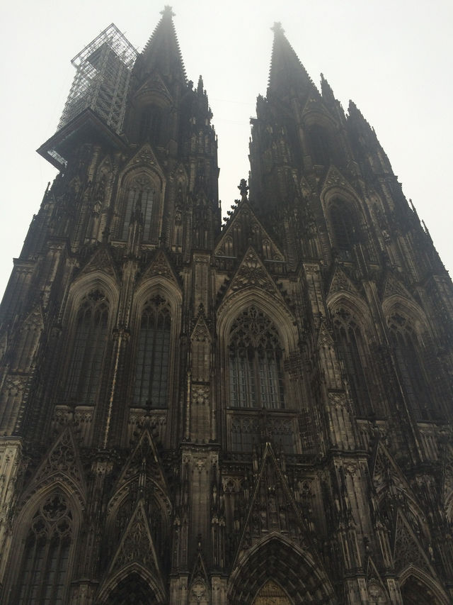 【Kölner Dom／ケルン大聖堂｜“世界遺産にしてドイツが誇るゴシックの最高傑作”】