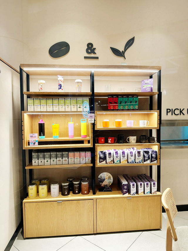 Sip, Chill, Repeat at The Coffee Bean & Tea Leaf IOI City Mall