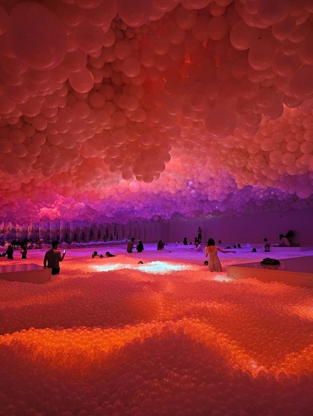 Visit Pop Air Singapore | A Unique Art Experience - Balloon Museum balloon🎈