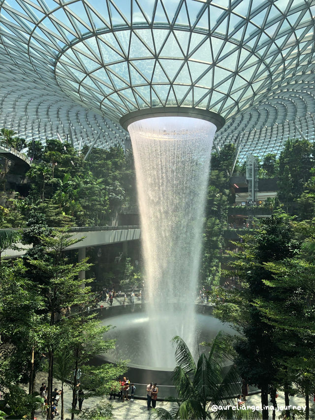 Explore Jewel Changi✈️