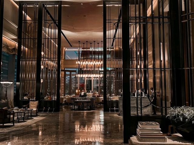 One Night of Bliss at St. Regis Hong Kong One Night of Bliss at St. Regis Hong Kong