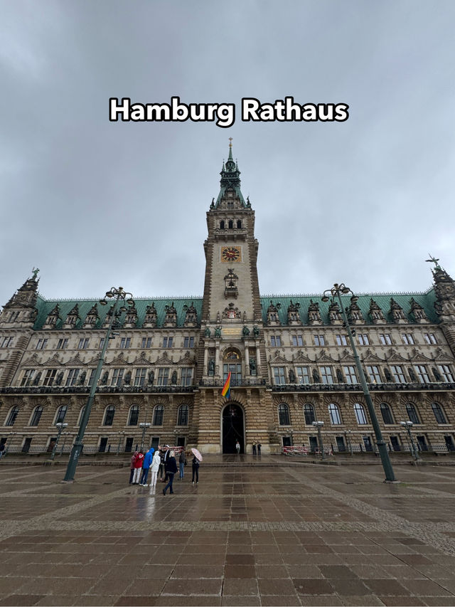 ศาลากลางฮัมบวร์ก (Hamburg Rathaus) 