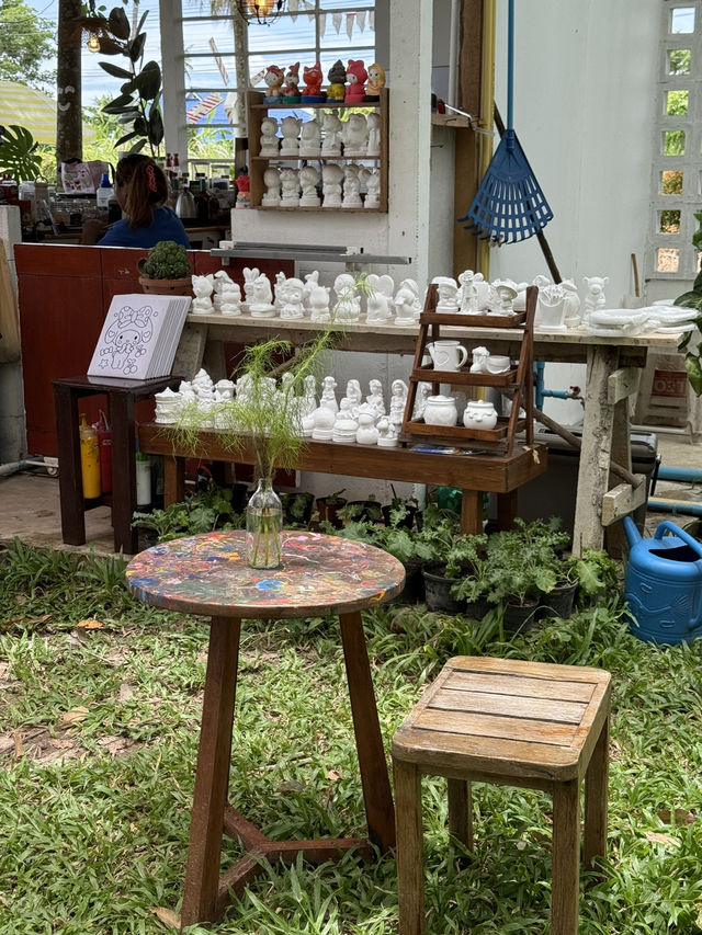 ร้านลับต้องไป! ไม่ใกล้ไม่ไกล ‘เขื่อนปราณบุรี 🏔️✨