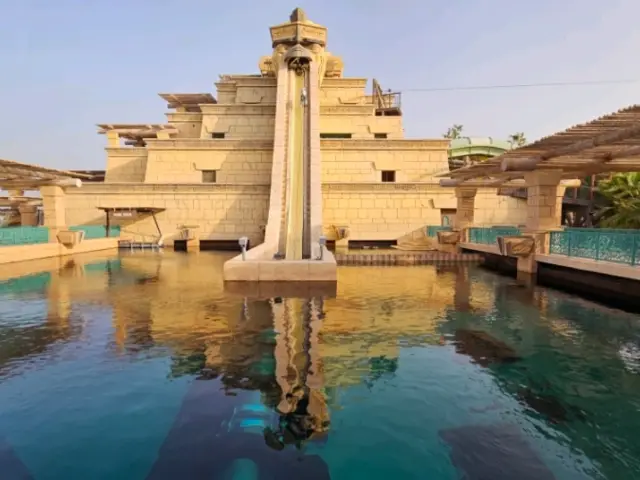 [杜拜] 世界最大級的水上樂園「水上探險樂園」