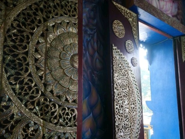 ชมความงาม..วัดร่องเสือเต้น