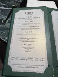 上機前嘅Fine Dining - plaza premium lounge- First