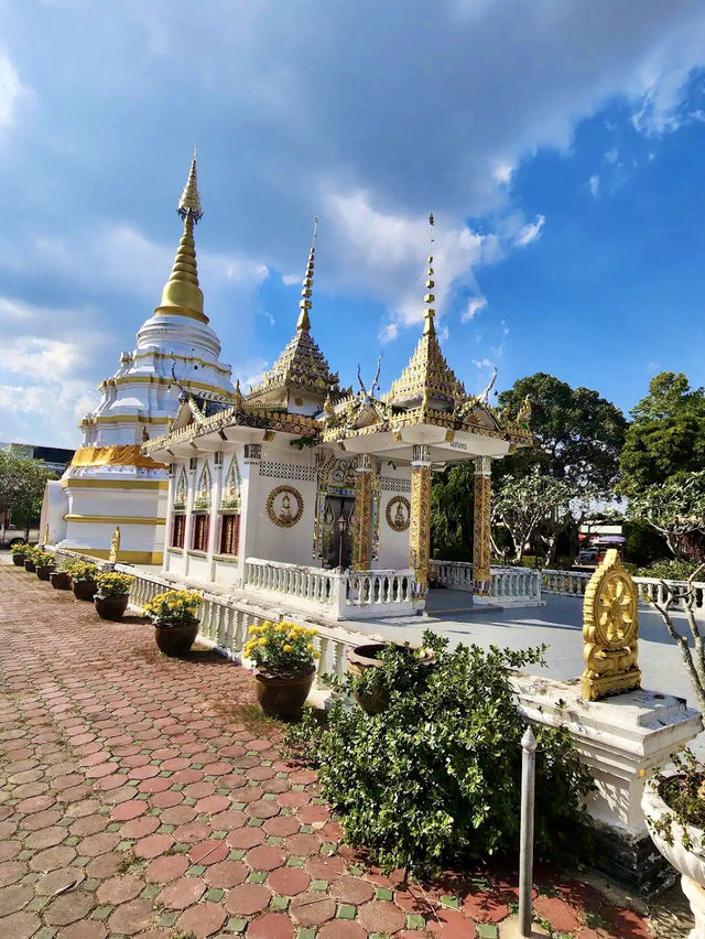 เหมือนหลงไปอยู่พุกาม แต่จริง ๆ อยู่เชียงคำ 😍✨