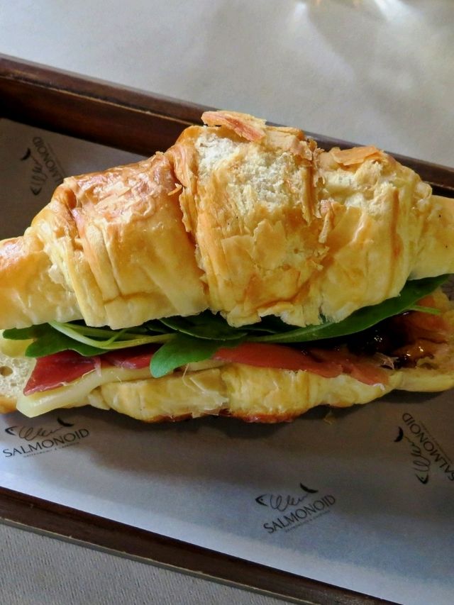 Salmonoid - a hidden gem in Hanoi