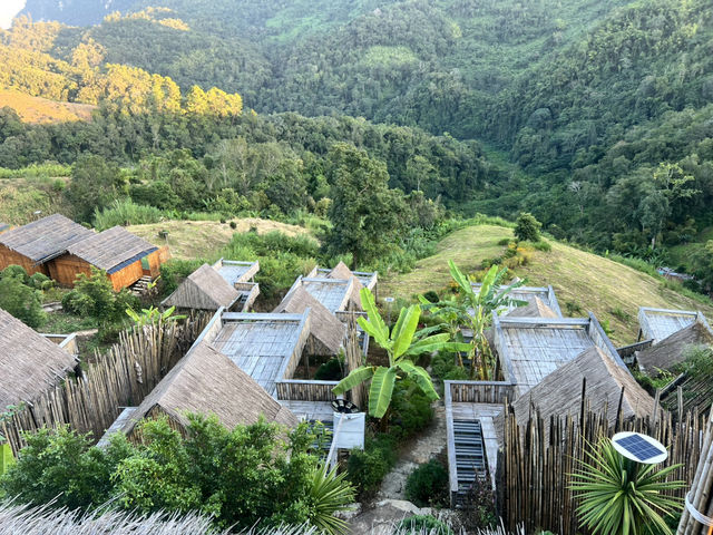 บ้านลีซู ดอยหลวงเชียงดาว — ที่พักบนเขาวิวหลักล้าน 