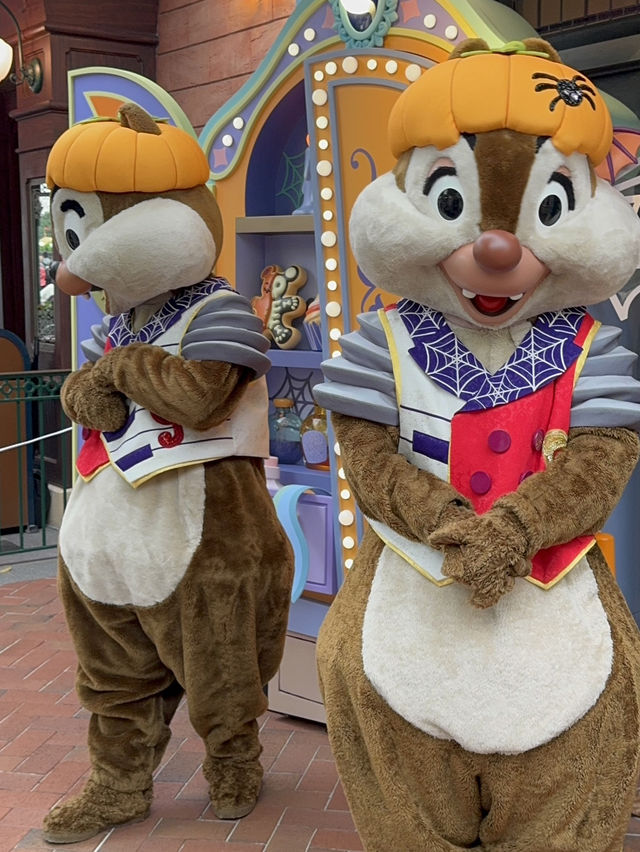 Halloween衣装がが可愛すぎるキャラクターグリーティング Halloween衣装がが可愛すぎるキャラクターグリーティング