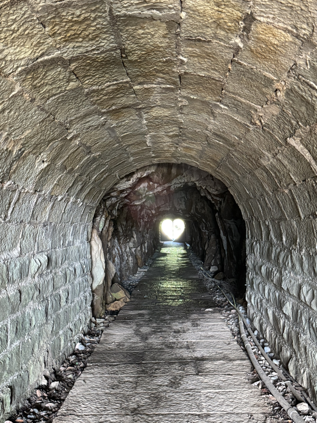 New Taipei Ruifang｜Sky Heart｜A Healing Secret Spot on the Cliff